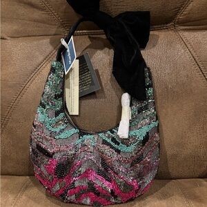VIRAL NWT Elegant Multicolor Beaded Shoulder Bag